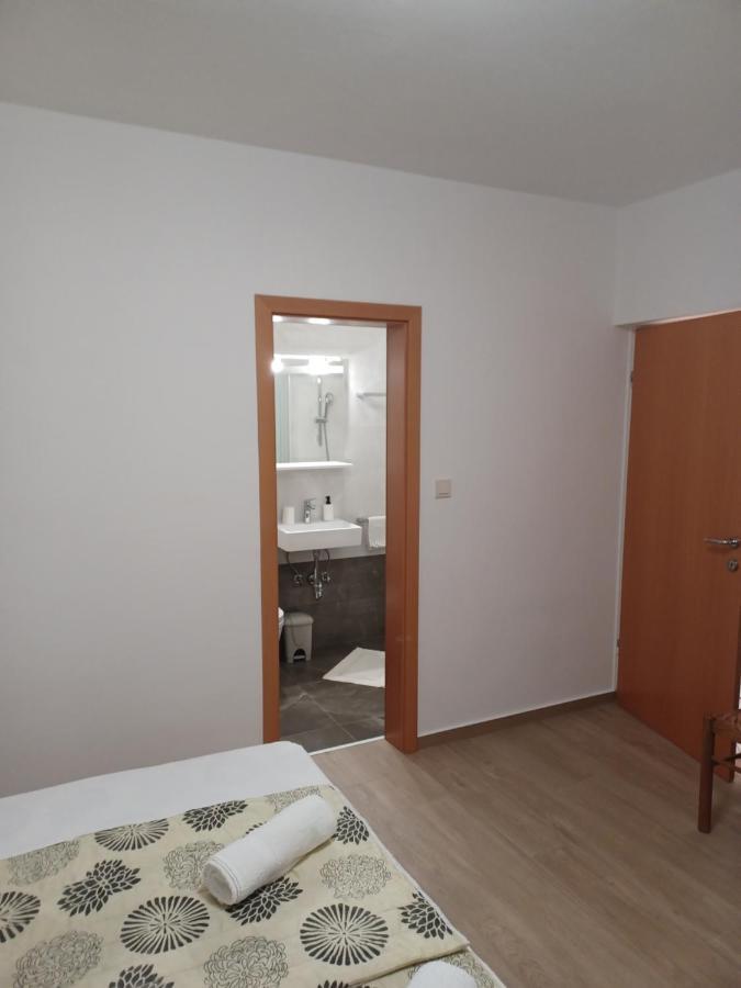 Apartments Beg Rab Town Exterior photo