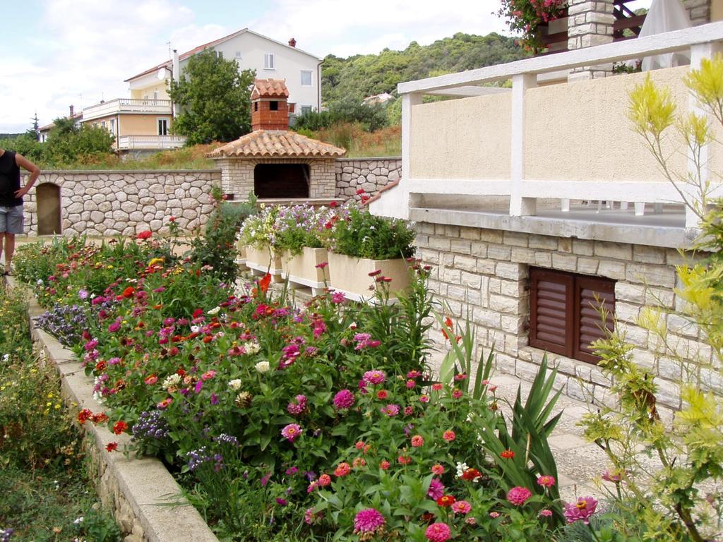 Apartments Beg Rab Town Exterior photo